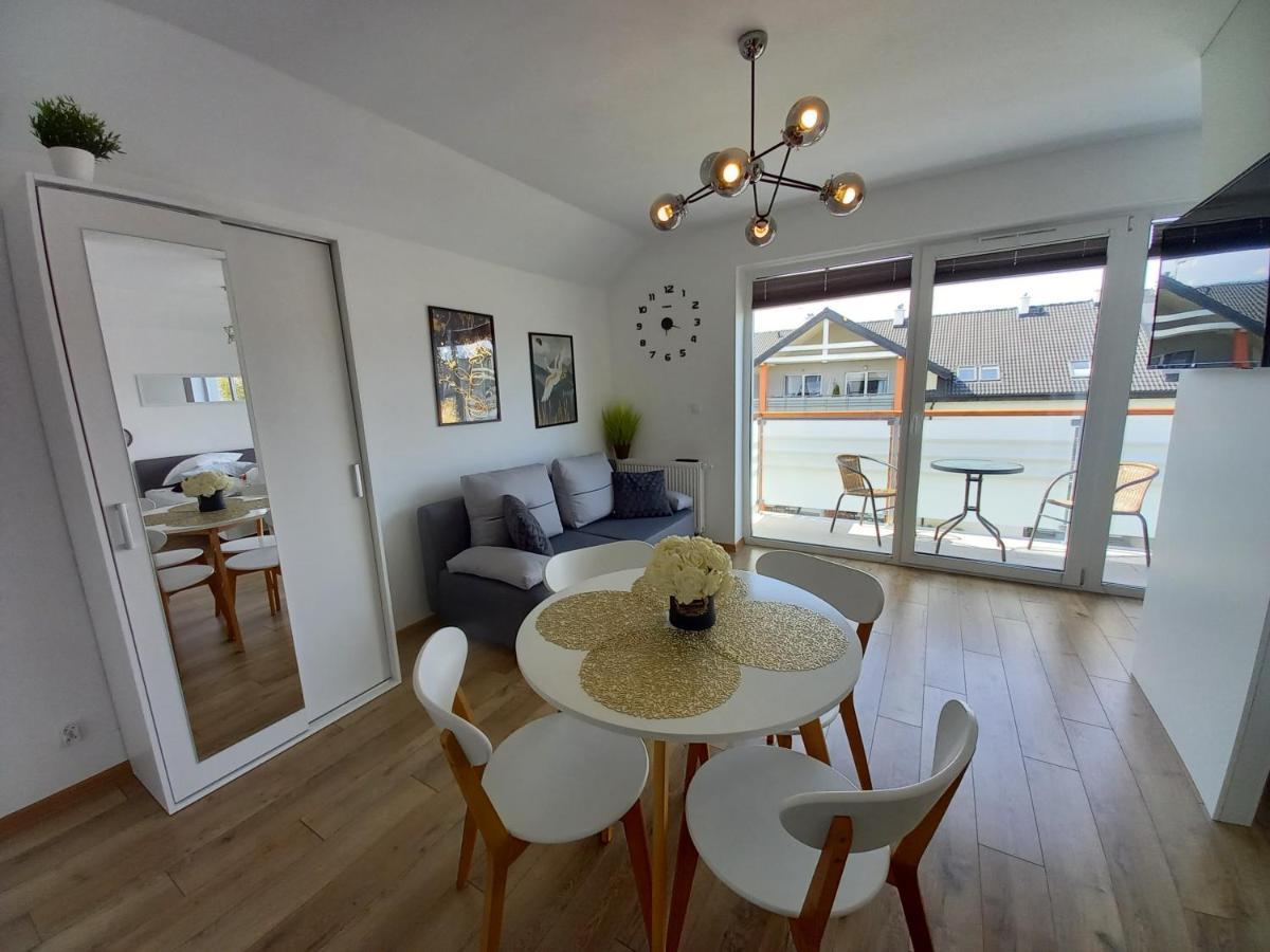 Apartamenty Asis Darlowko Rom bilde